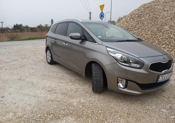 Kia Carens cena 35500 przebieg: 135500, rok produkcji 2013 z Ostrów Wielkopolski małe 191